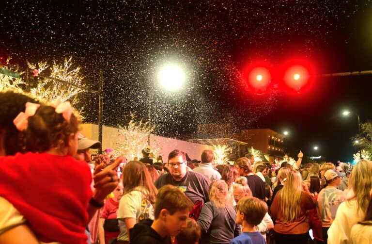 Fairhope Kicks Off Christmas