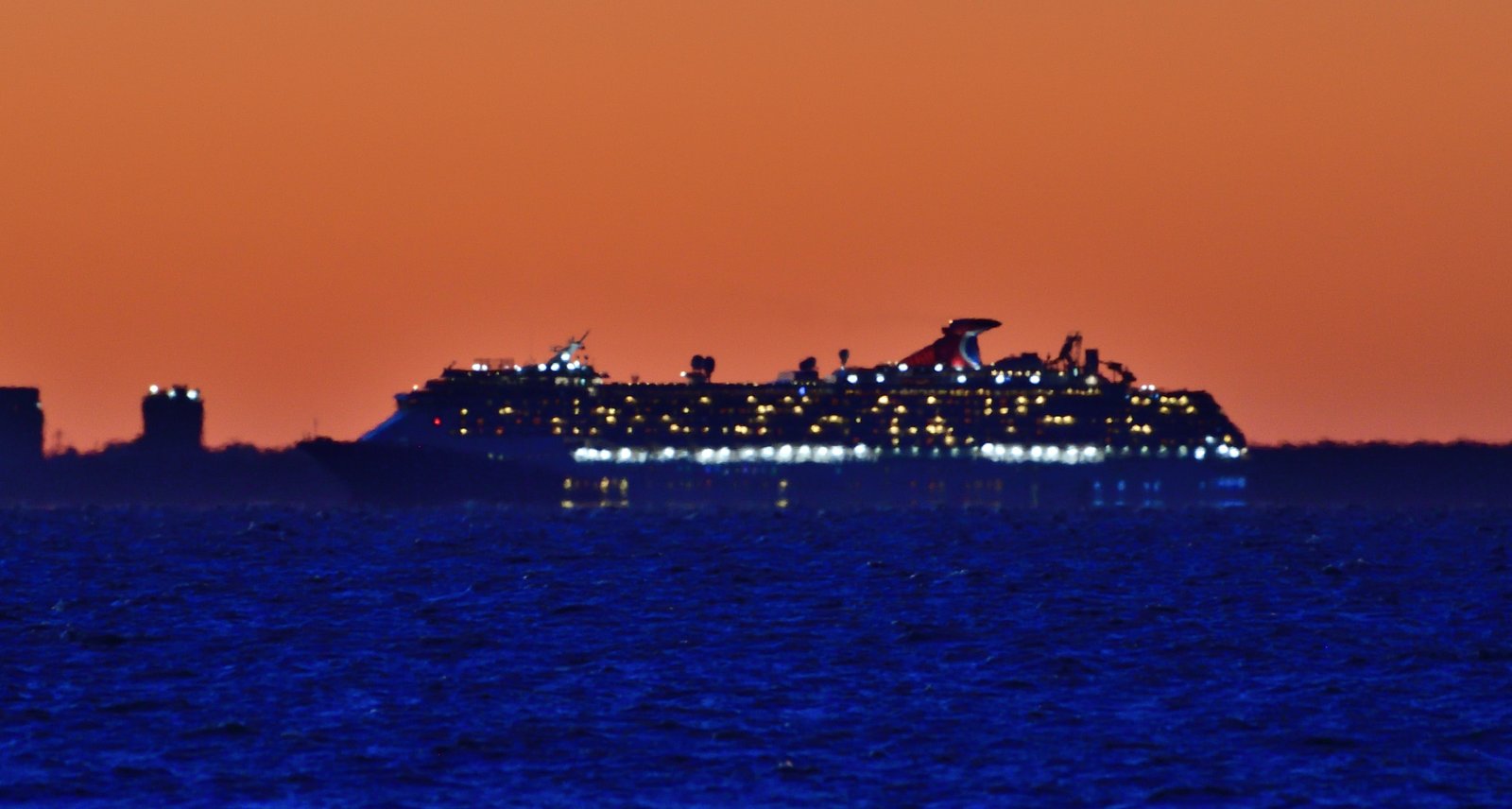 Carnival Spirit sails out of Mobile Bay DEC 14th 2025