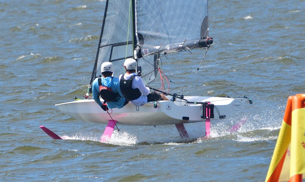 Fast Eddie Cup foil sailing in Fairhope