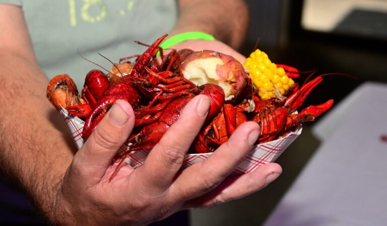 Fairhope crawfish boil benefit