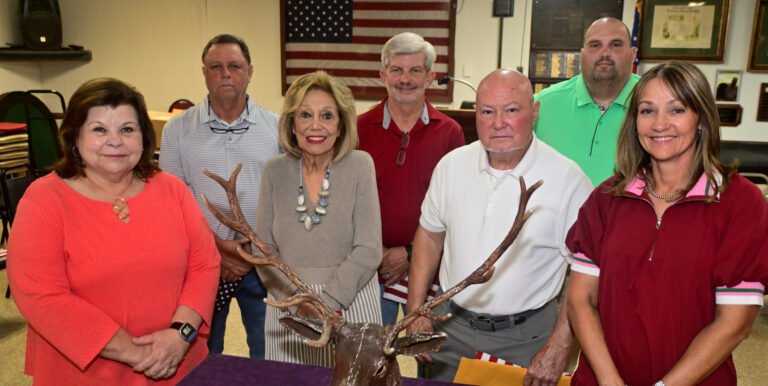 New Fairhope Elks Lodge members
